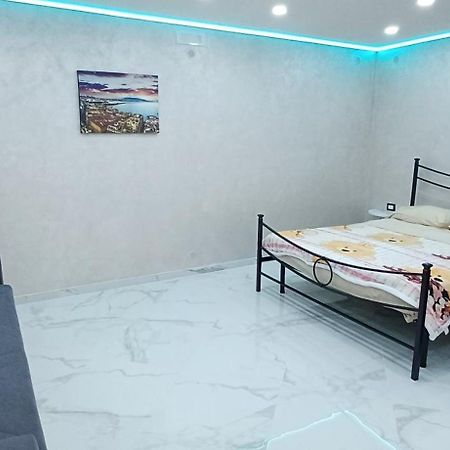 La Casetta Di Toto Napels Buitenkant foto